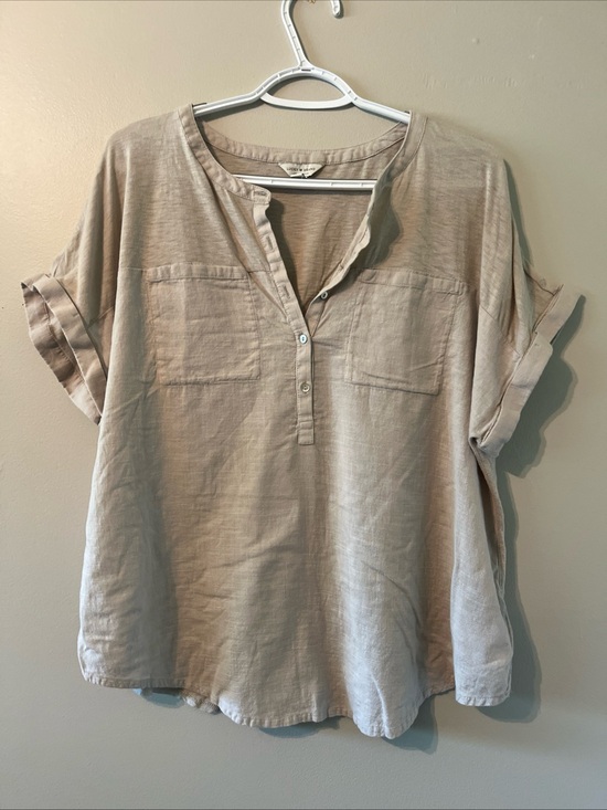 Lucky Brand Tops - Lucky Brand Womens Henley Short Sleeve Top Tan XL Cuffed Sleeve Lightweight